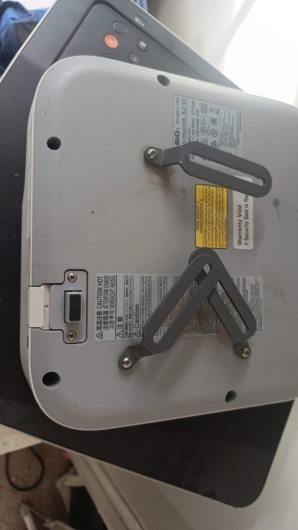 Casio Projector HDMI - Image 6