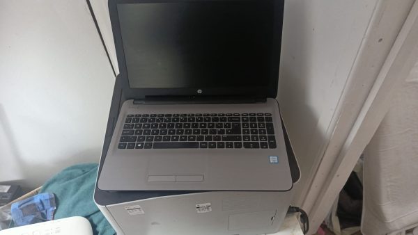 HP Laptop 17  Inches - Image 9