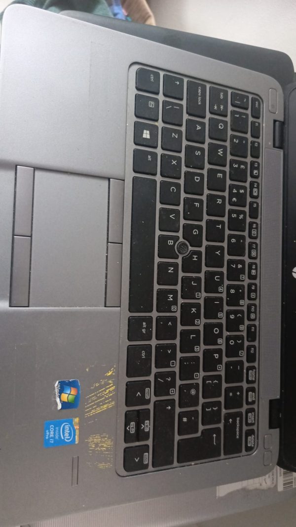 HP Laptop 13 Inches