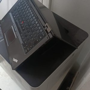Laptop ThinkPad YOGA touchscreen